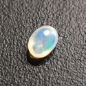 Opal z Etiopii kaboszon 8x6 mm nr 371