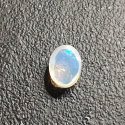 Opal z Etiopii kaboszon 8x6 mm nr 373