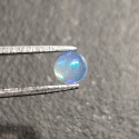 Opal z Etiopii kaboszon fi 5 mm nr 489