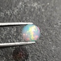 Opal z Etiopii kaboszon fi 8 mm nr 389