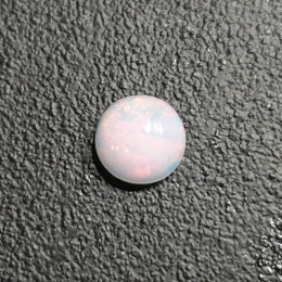 Opal z Etiopii kaboszon fi 8 mm nr 397