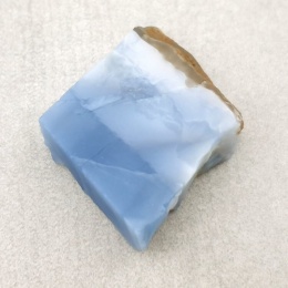 Opal niebieski cięty surowy 22x19 mm nr 3