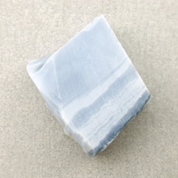 Opal niebieski cięty surowy 23x17 mm nr 98