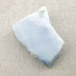 Opal niebieski cięty surowy 23x17 mm nr 99