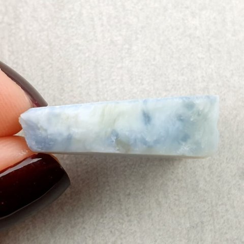 Opal niebieski cięty surowy 23x17 mm nr 99