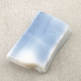 Opal niebieski cięty surowy 24x16 mm nr 35