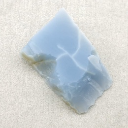 Opal niebieski cięty surowy 25x18 mm nr 30