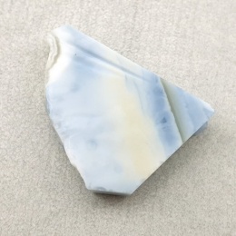 Opal niebieski cięty surowy 29x21 mm nr 28