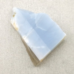 Opal niebieski cięty surowy 29x21 mm nr 34