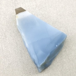 Opal niebieski cięty surowy 31x22 mm nr 15