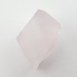 Kwarc różowy cięty surowy 19x15 mm nr 100