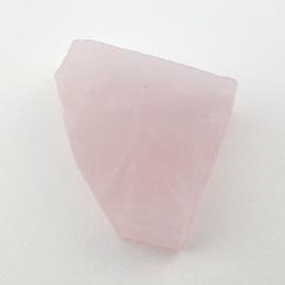 Kwarc różowy cięty surowy 28x20 mm nr 28