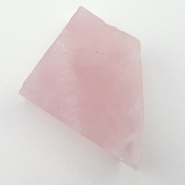 Kwarc różowy cięty surowy 30x23 mm nr 55
