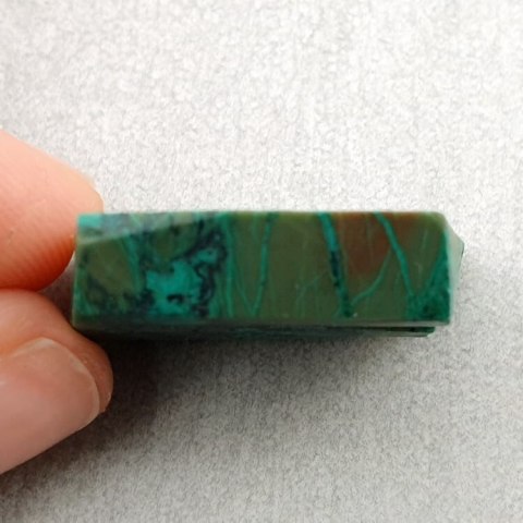 Chryzokola cięta surowa 24x19 mm nr 45