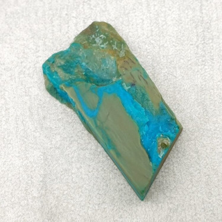 Chryzokola cięta surowa 30x16 mm nr 53