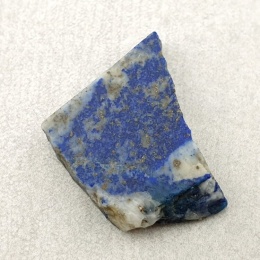 Lapis lazuli cięty surowy 25x22 mm nr 82