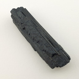Czarny turmalin surowy 36x10 mm nr 443
