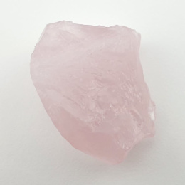 Kwarc różowy bryłka z dziurką 37x30 mm nr 94