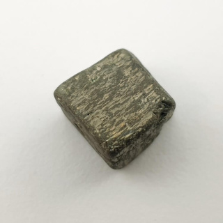 Piryt bryłka z dziurką 10x10 mm nr 61