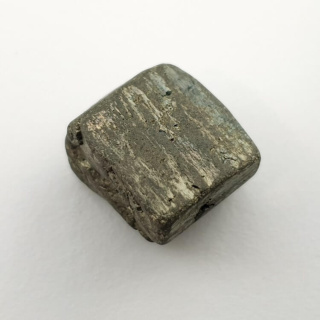 Piryt bryłka z dziurką 13x12 mm nr 43