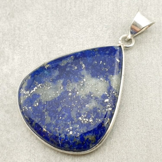 Lapis lazuli zawieszka 38x30 mm nr 64