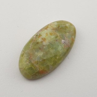 Opal zwyczajny kaboszon 30x16 mm nr 31