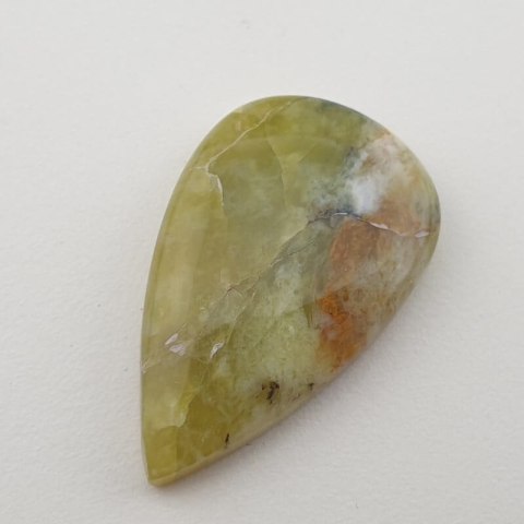 Opal zwyczajny kaboszon 30x18 mm nr 34