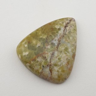 Opal zwyczajny kaboszon 33x26 mm nr 17