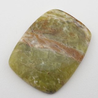 Opal zwyczajny kaboszon 39x30 mm nr 2