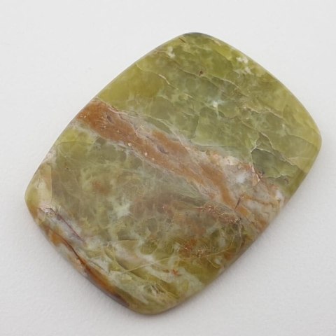 Opal zwyczajny kaboszon 39x30 mm nr 2