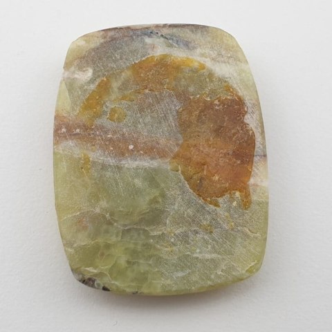 Opal zwyczajny kaboszon 39x30 mm nr 2