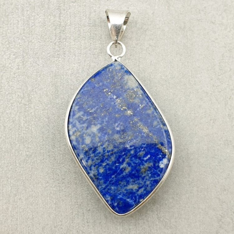 Lapis lazuli zawieszka 39x24 mm nr 88