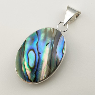 Paua abalone zawieszka 29x20 mm nr 202