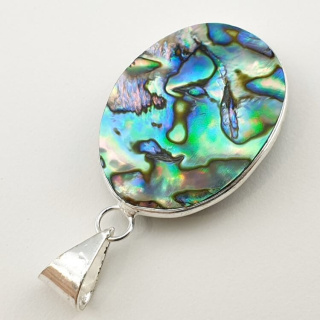 Paua abalone zawieszka 30x22 mm nr 133