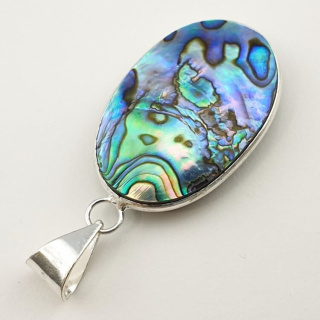 Paua abalone zawieszka 31x21 mm nr 185