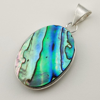 Paua abalone zawieszka 31x23 mm nr 150