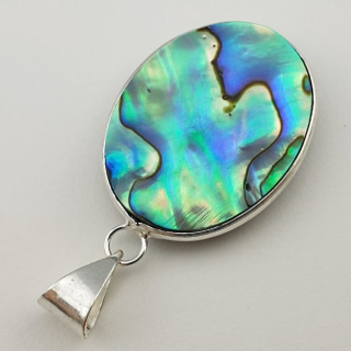 Paua abalone zawieszka 31x24 mm nr 148