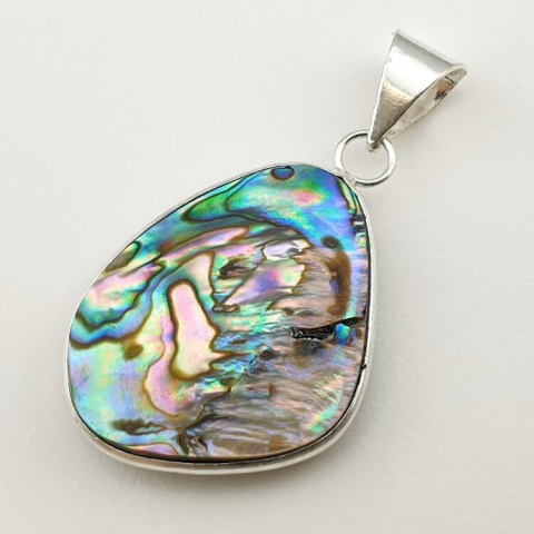 Paua abalone zawieszka 31x24 mm nr 186