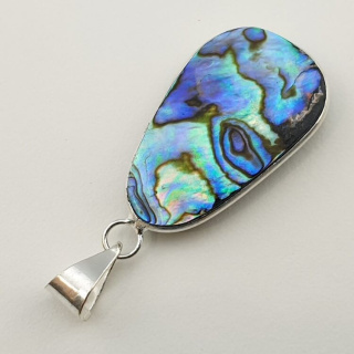 Paua abalone zawieszka 32x19 mm nr 126