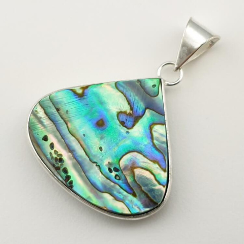 Paua abalone zawieszka 32x28 mm nr 177