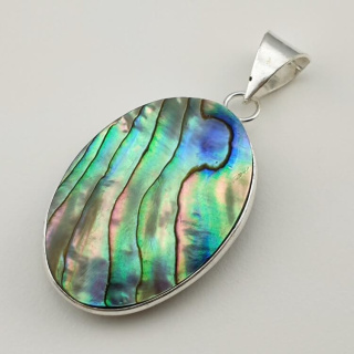 Paua abalone zawieszka 33x23 mm nr 153