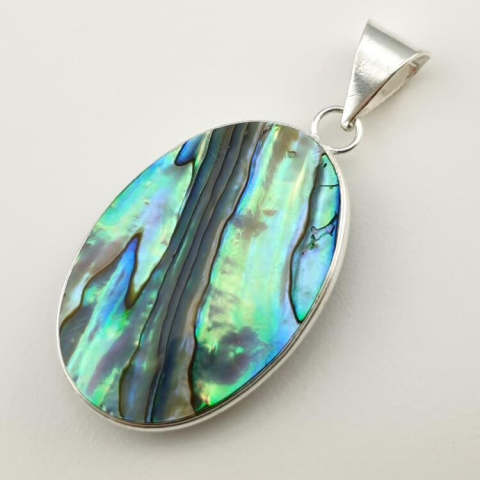 Paua abalone zawieszka 34x24 mm nr 132