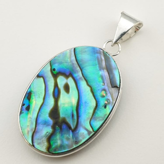 Paua abalone zawieszka 34x24 mm nr 135