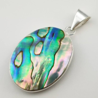 Paua abalone zawieszka 34x26 mm nr 144