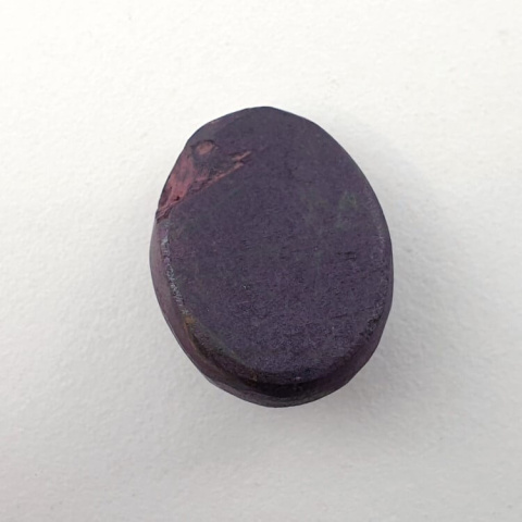 Purpuryt kaboszon surowy 19x15 mm nr 147