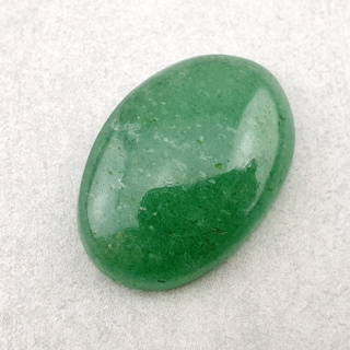 Jadeit zielony kaboszon 28x19 mm nr 19