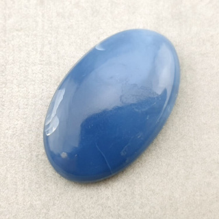 Opal niebieski kaboszon 30x19 mm nr 317