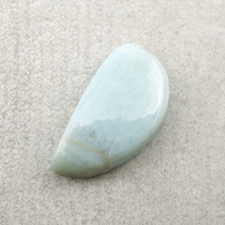 Larimar kaboszon 16x9 mm nr 409