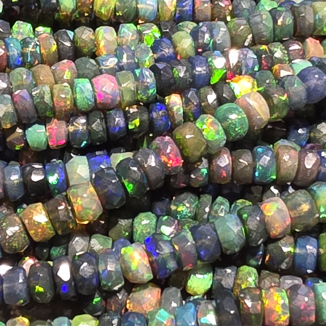Opal etiopski czarny oponka 4