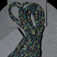 Opal etiopski 1